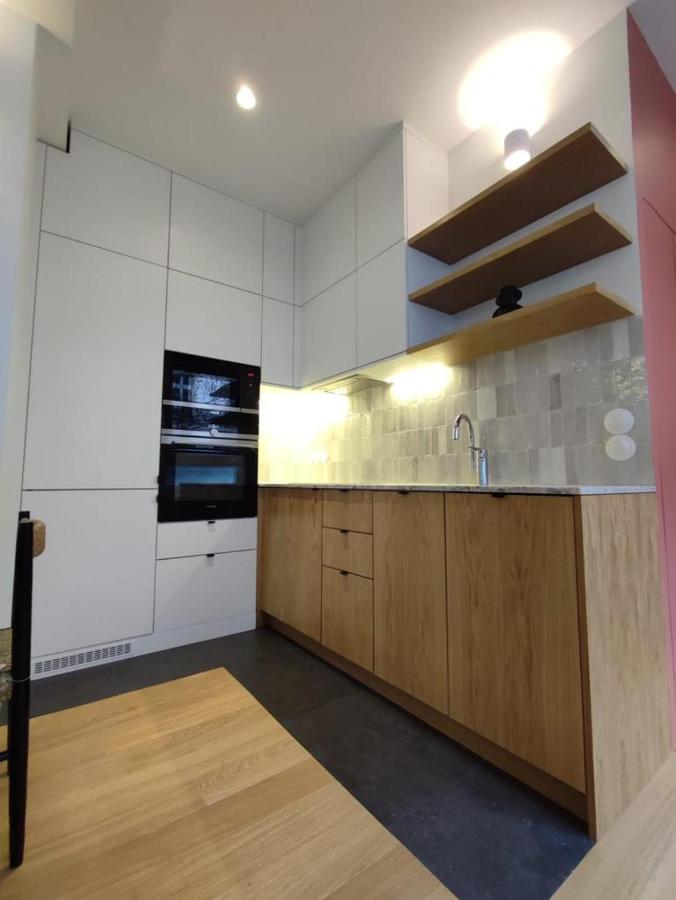 פריז Suite Confortable Sur Le Canal Saint-Martin / Republique מראה חיצוני תמונה